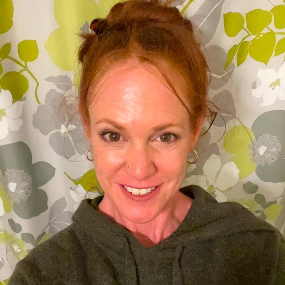 Meet your Posher, Trish - Picture 1 of 1